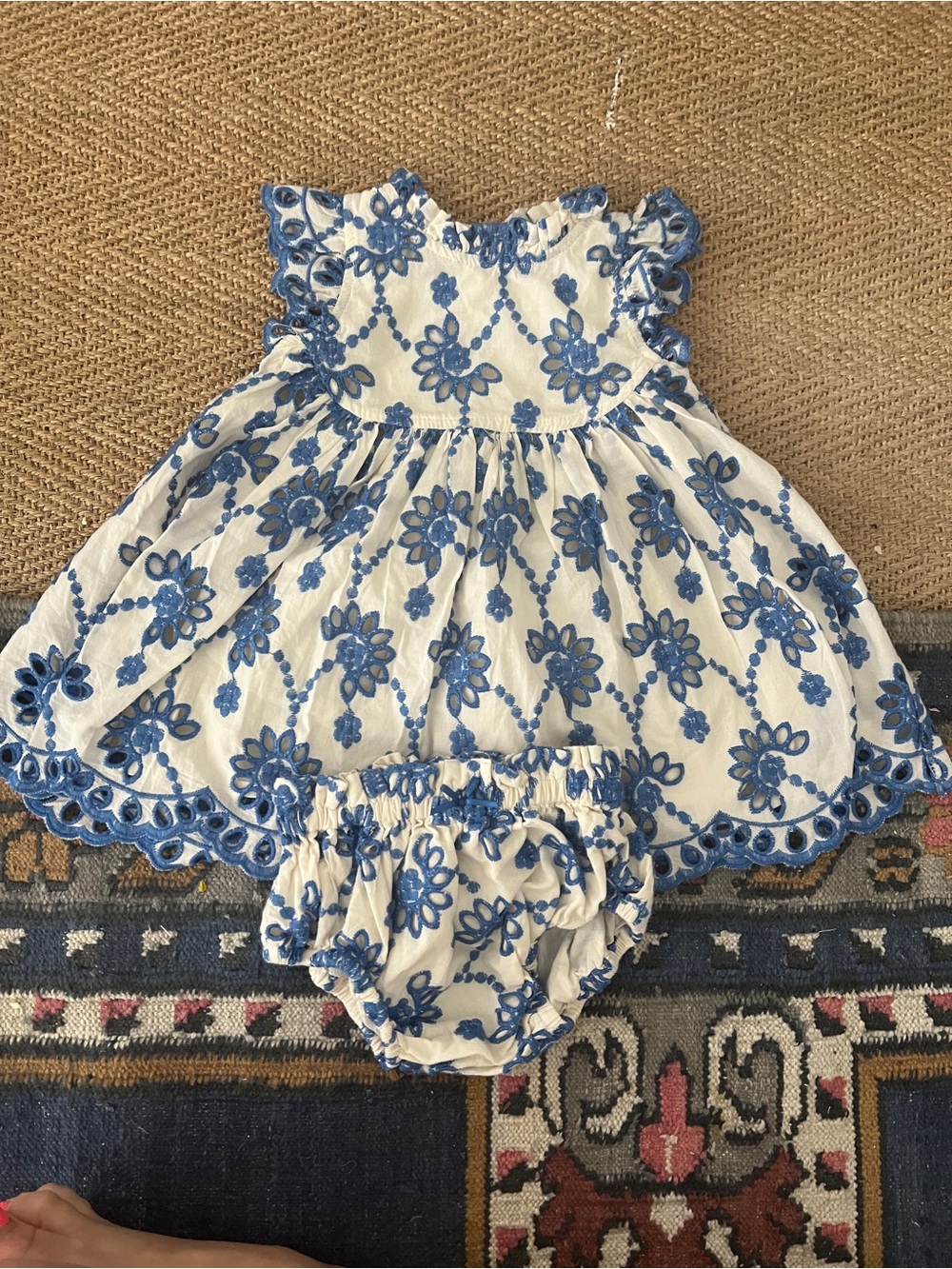 Pink Chicken White Dress with Blue Floral Embroidery - Picture 2 of 7